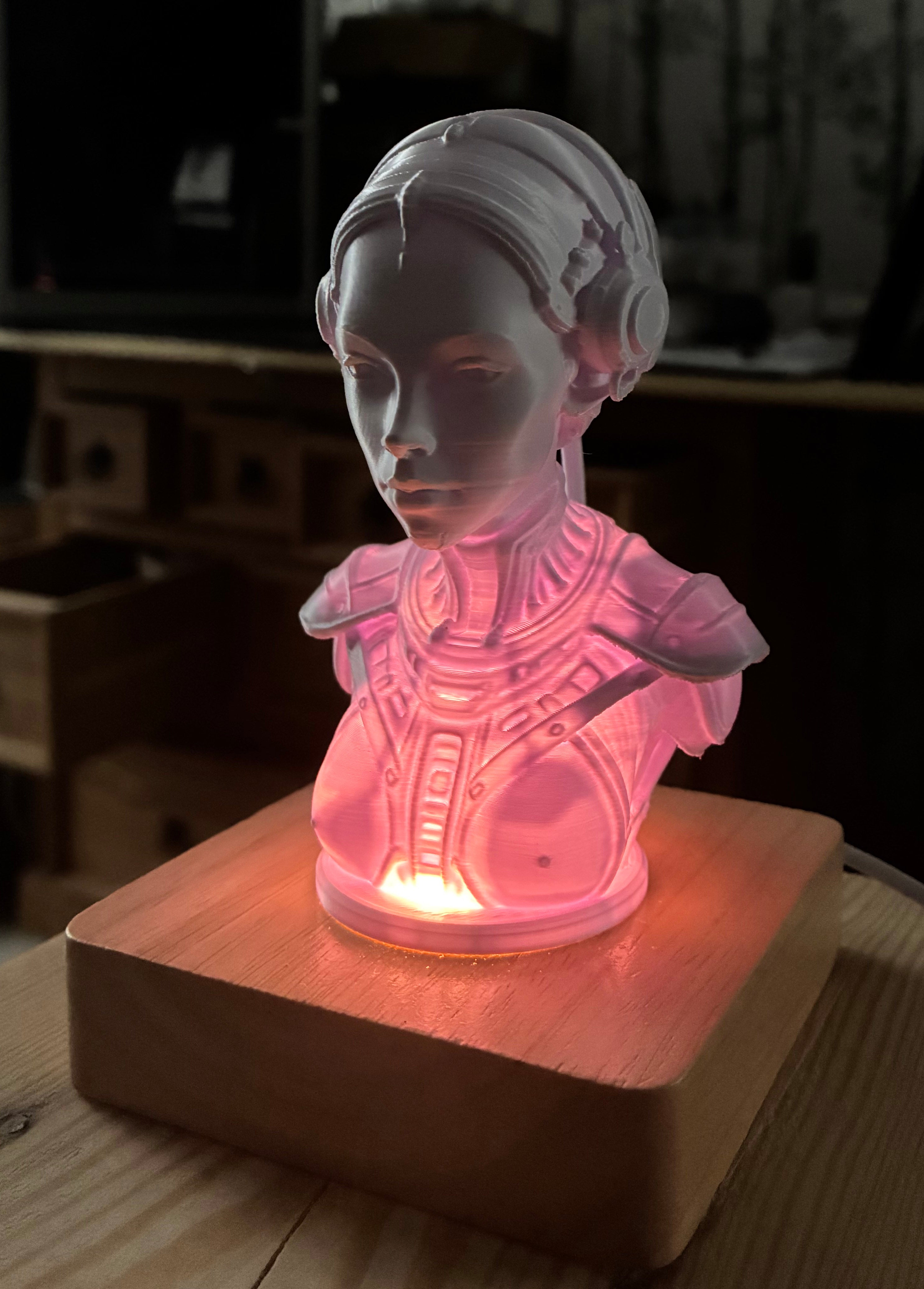 Buste Cyborg — Veilleuse LED